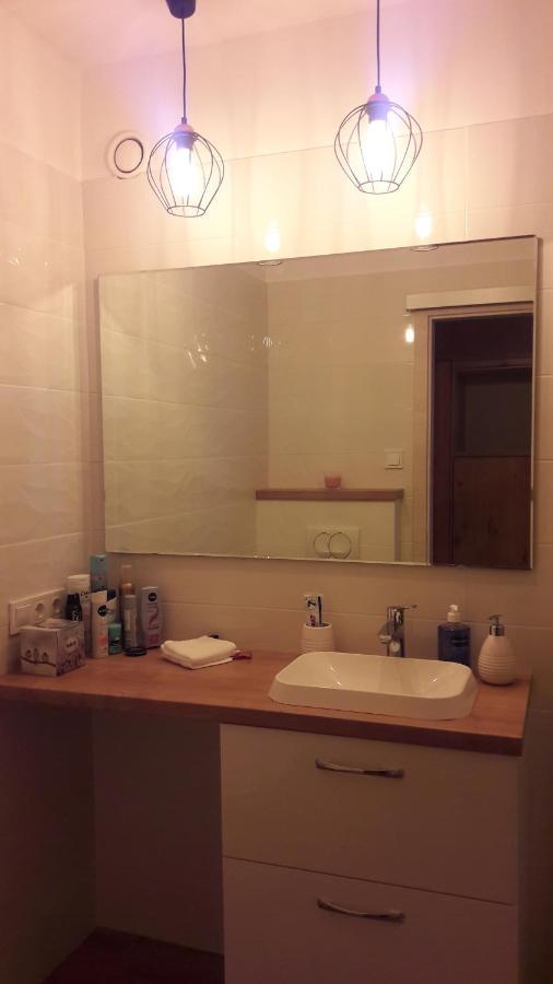 Liliom Apartment With Free Parking Space Βουδαπέστη Εξωτερικό φωτογραφία