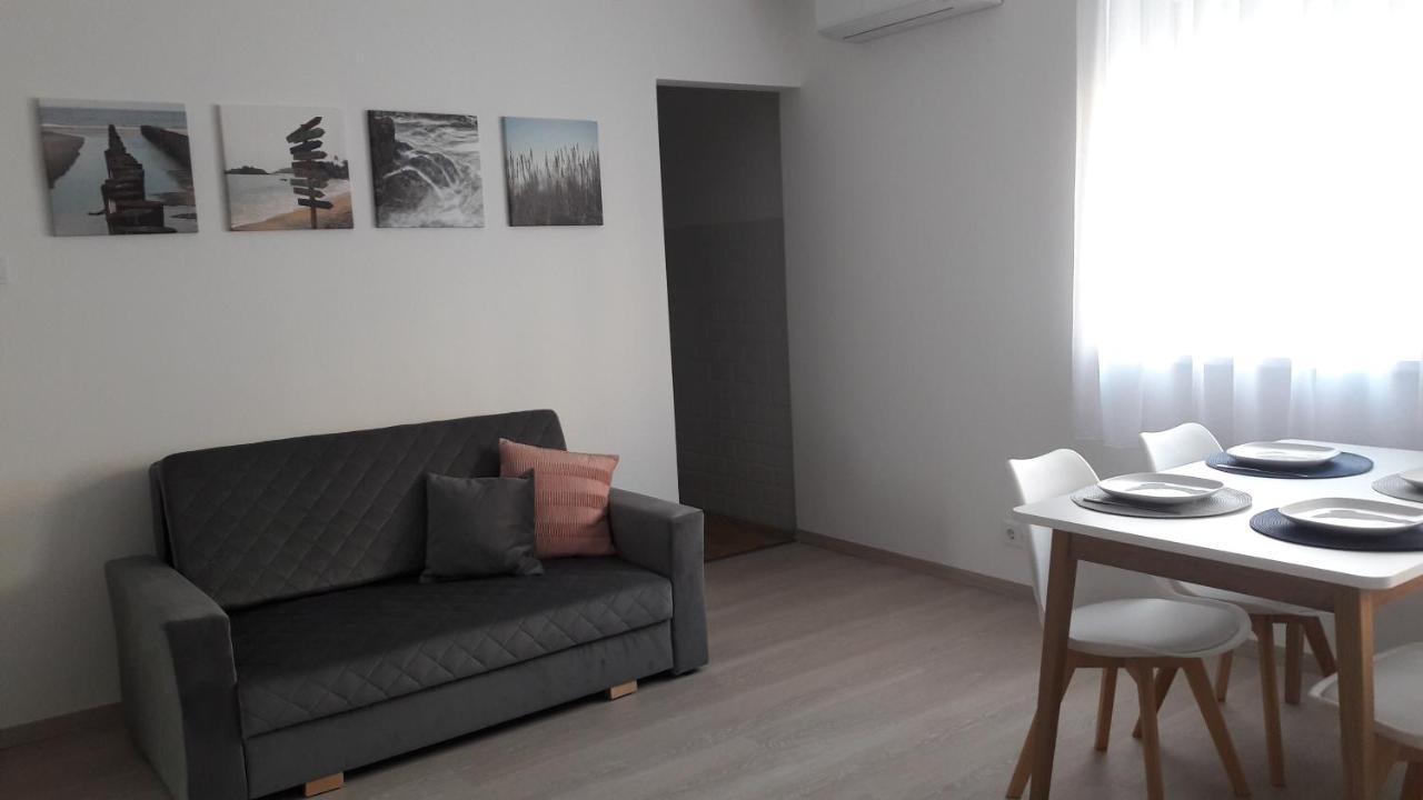 Liliom Apartment With Free Parking Space Βουδαπέστη Εξωτερικό φωτογραφία